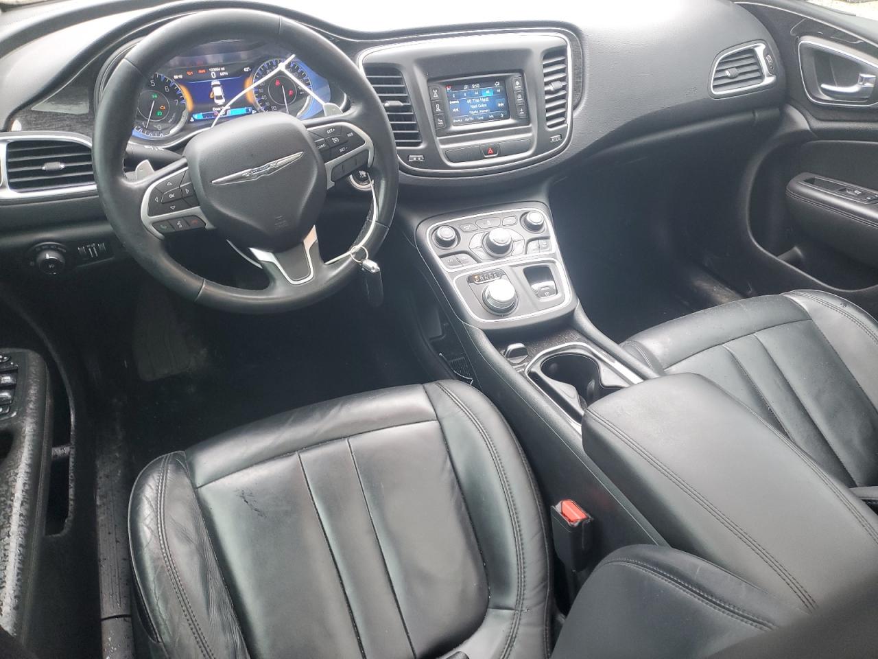 2015 Chrysler 200 - Image 8