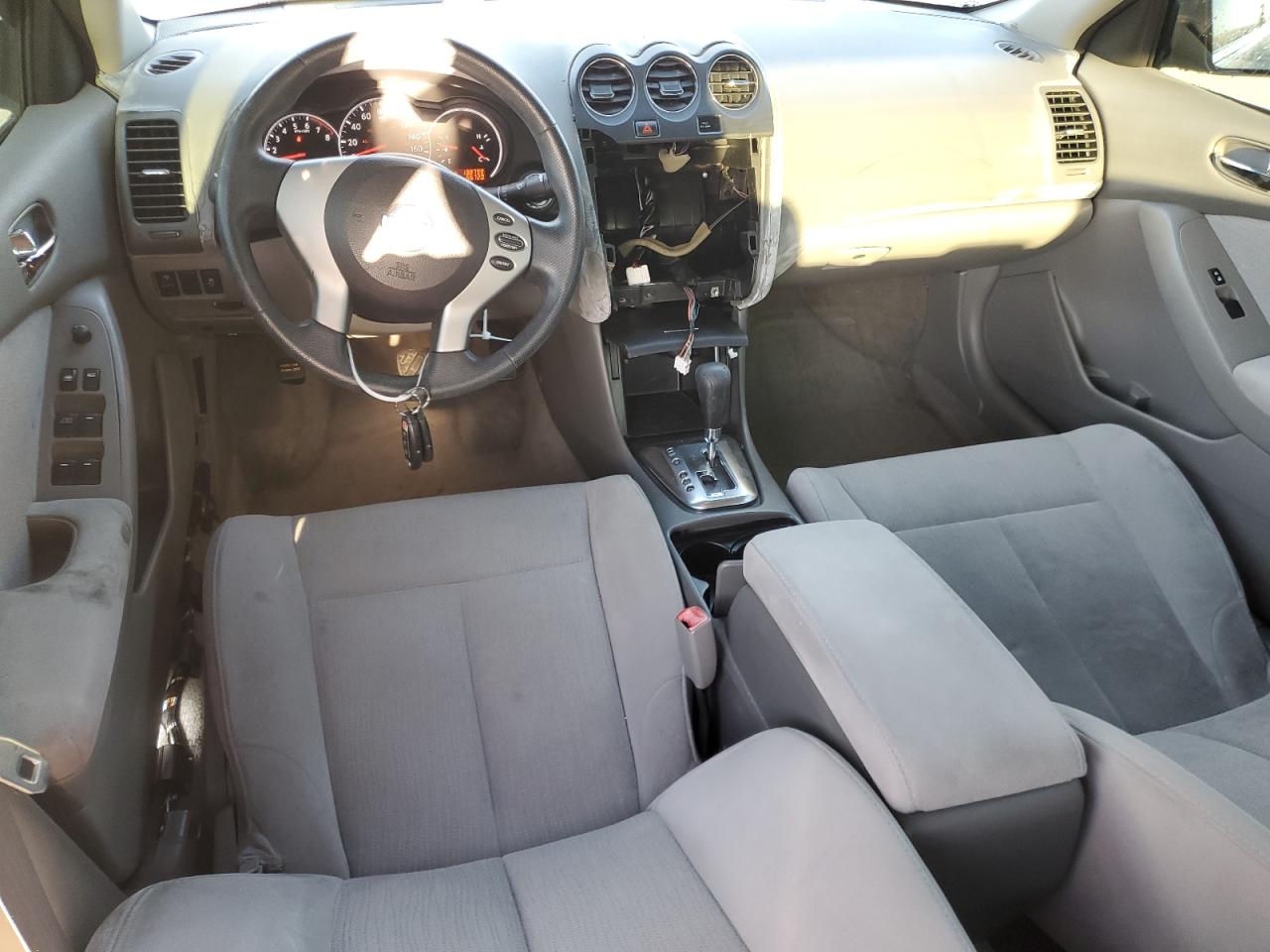 2012 Nissan Altima - Image 8