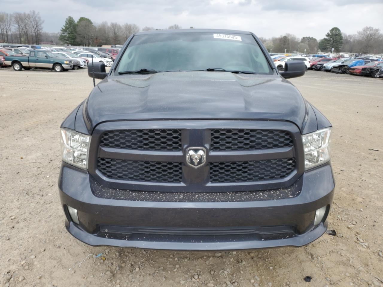 2016 RAM 1500 - Image 5