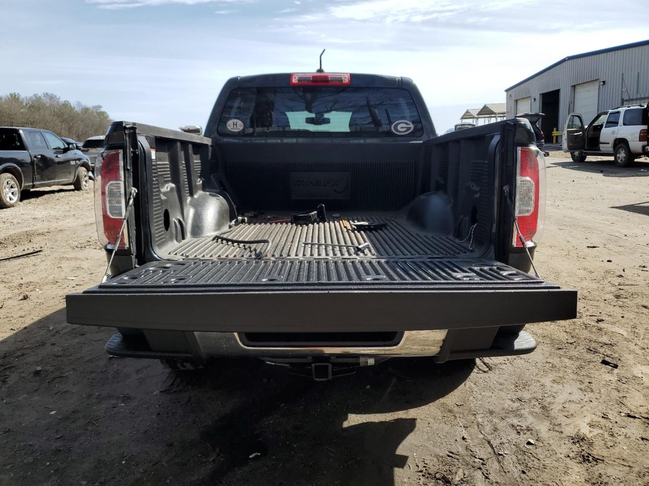 2017 GMC Canyon - Image 6