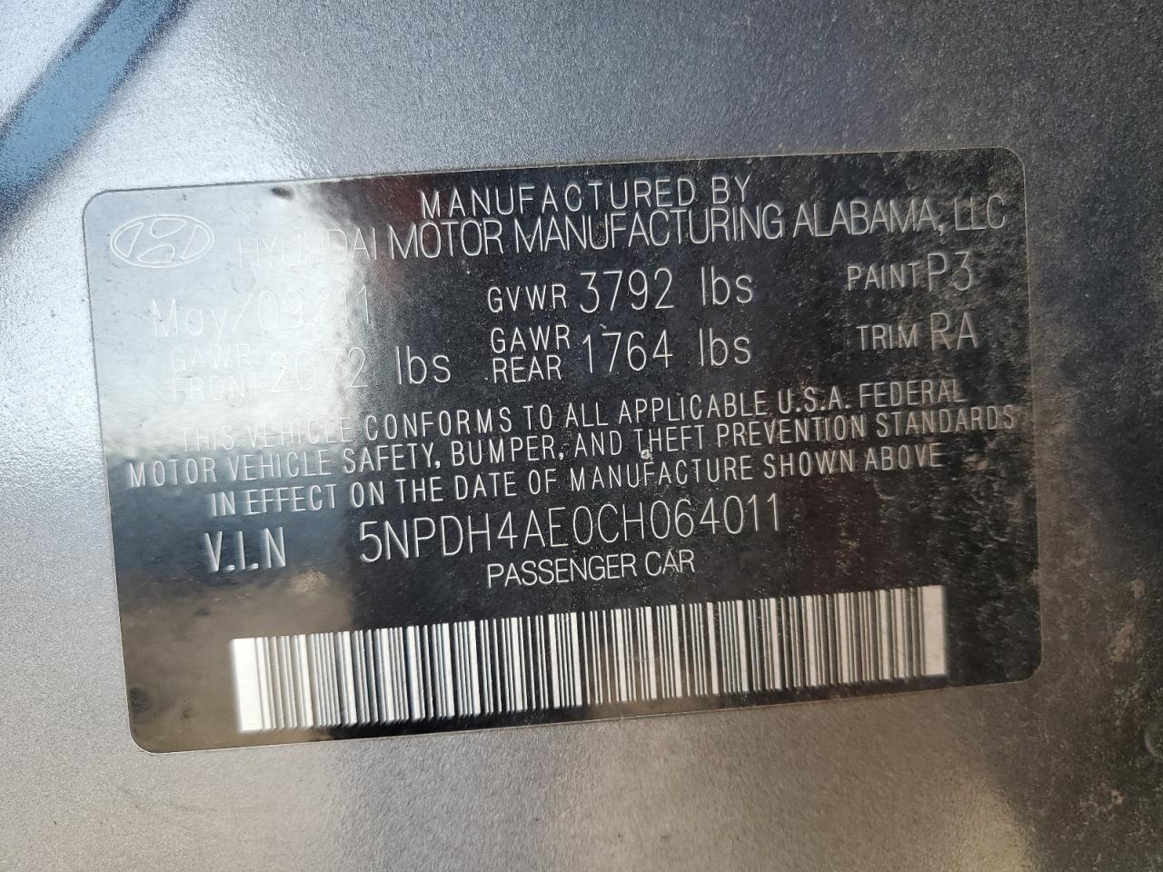 2012 Hyundai Elantra - Image 12