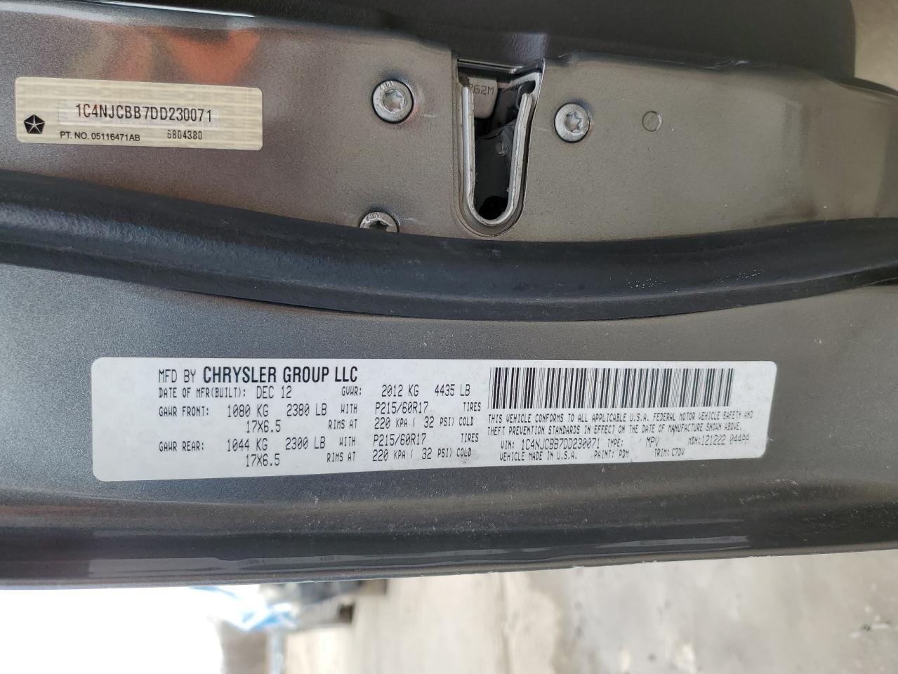 2013 Jeep Compass - Image 15