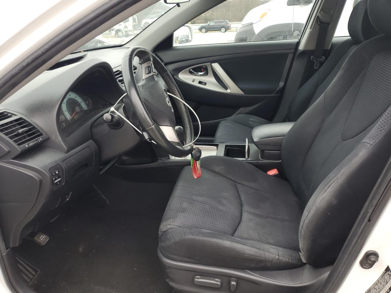 2011 Toyota Camry - Image 7