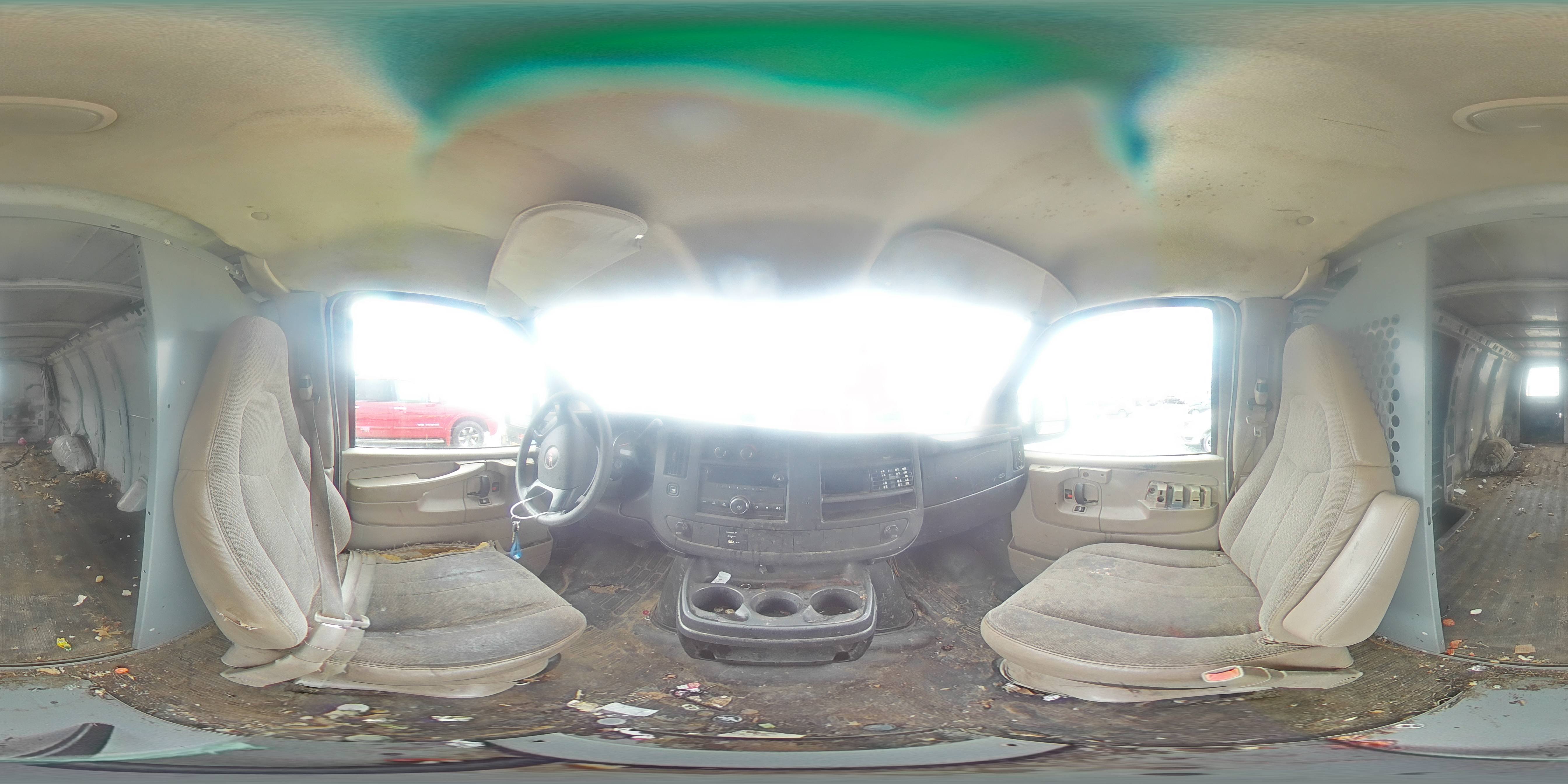 2008 GMC Savana - Image 13