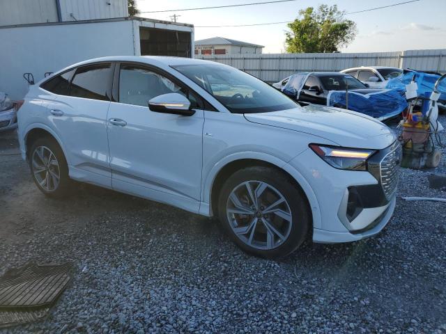  AUDI Q4 E-TRON 2023 Белый