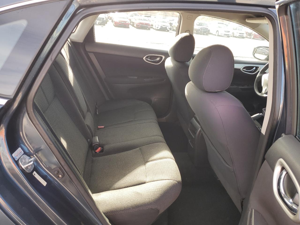 2013 Nissan Sentra - Image 10