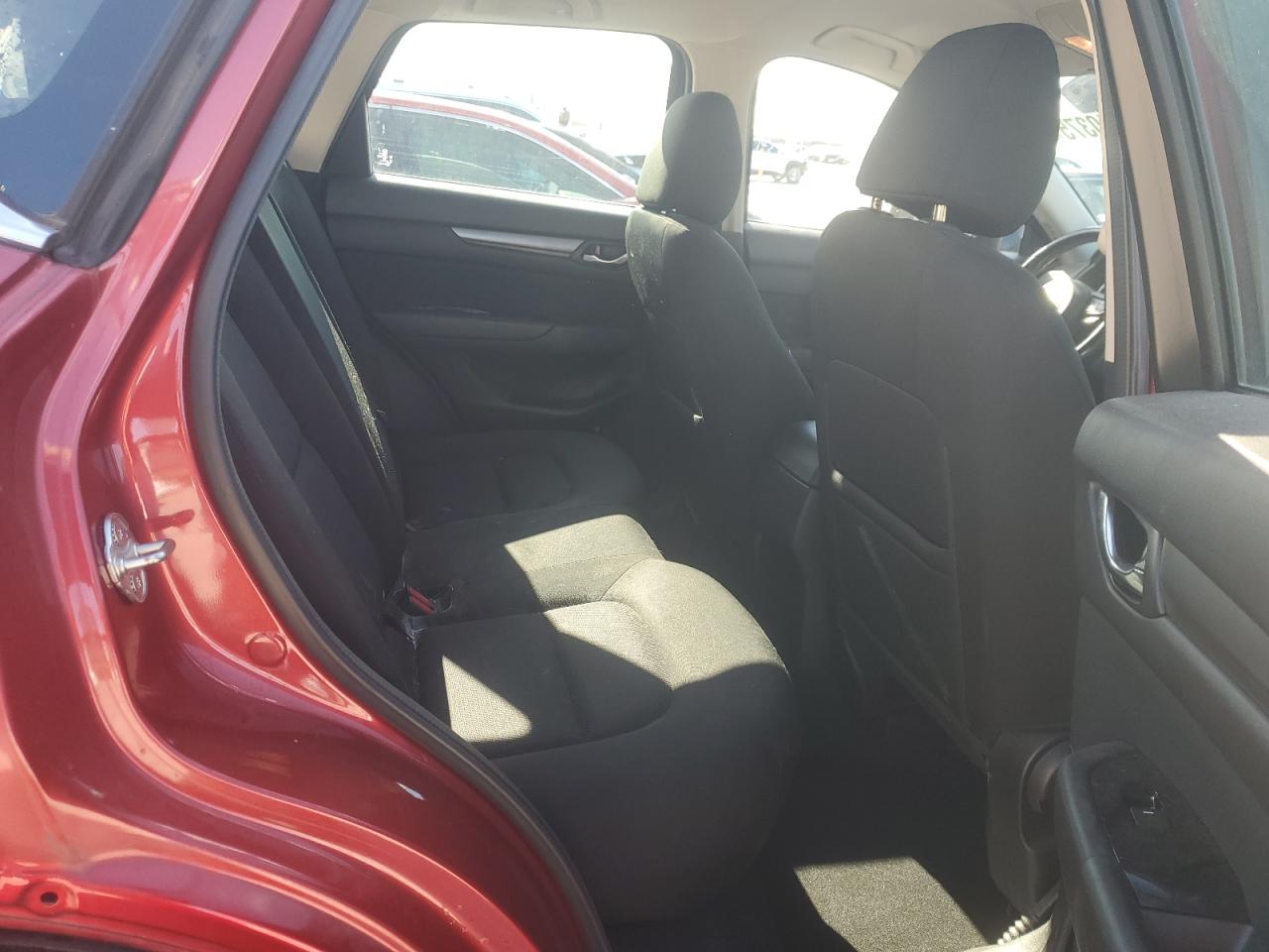 2018 Mazda CX-5 - Image 11