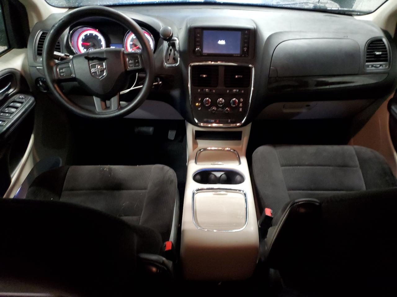 2014 Dodge Caravan - Image 8