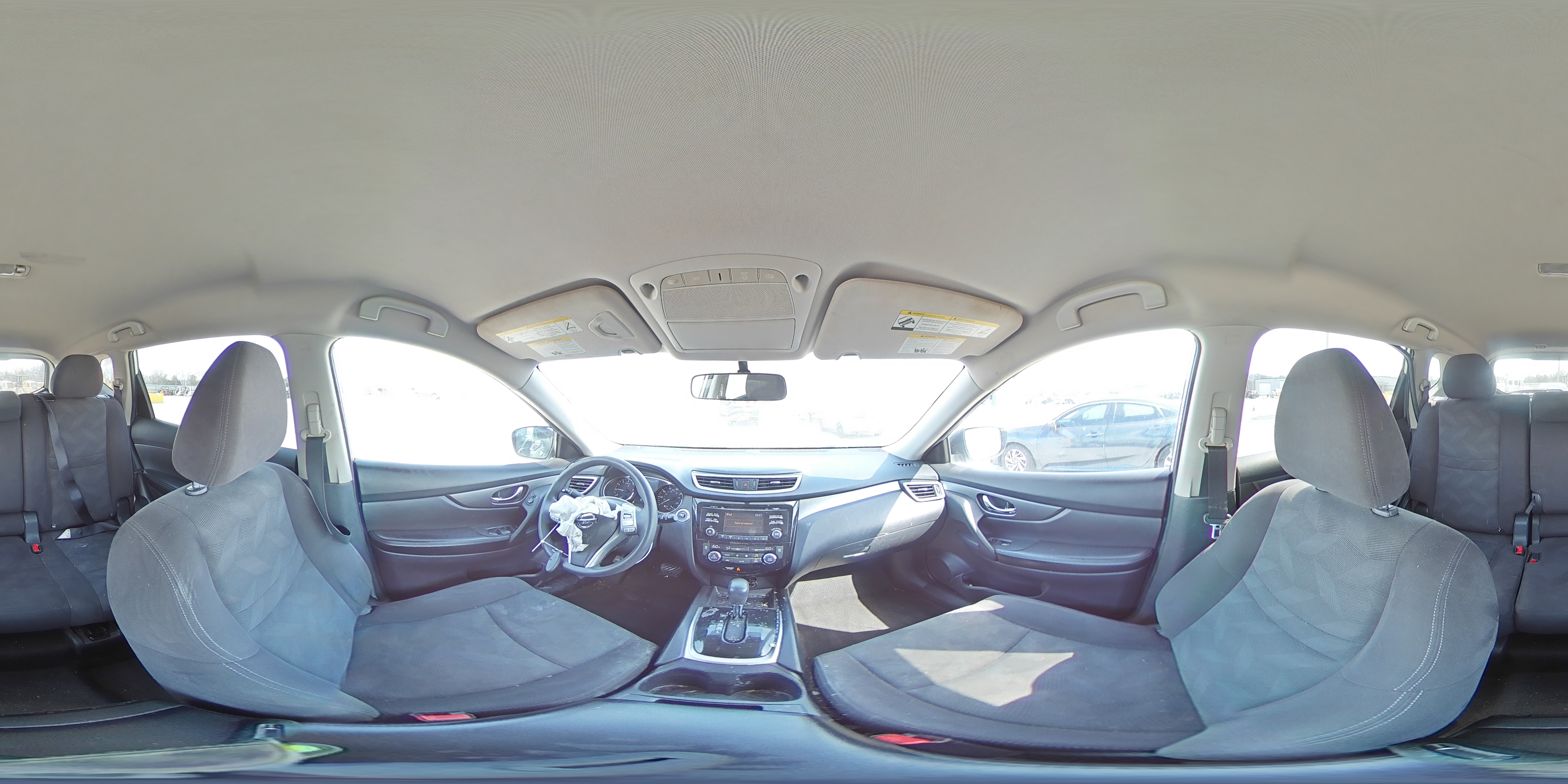 2016 Nissan Rogue - Image 13