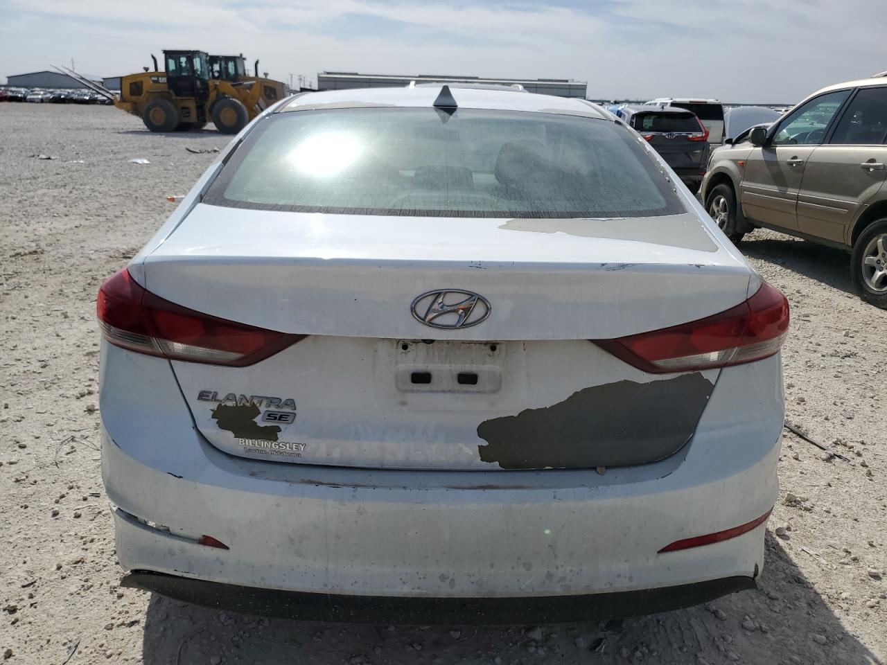 2018 Hyundai Elantra - Image 6