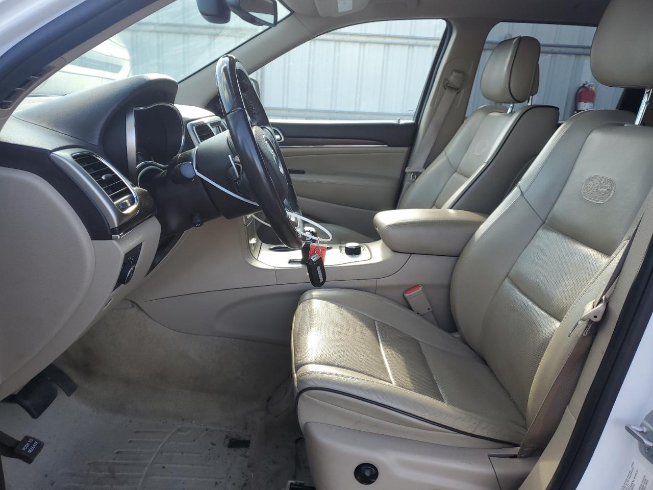 2015 Jeep Grand Cherokee - Image 7