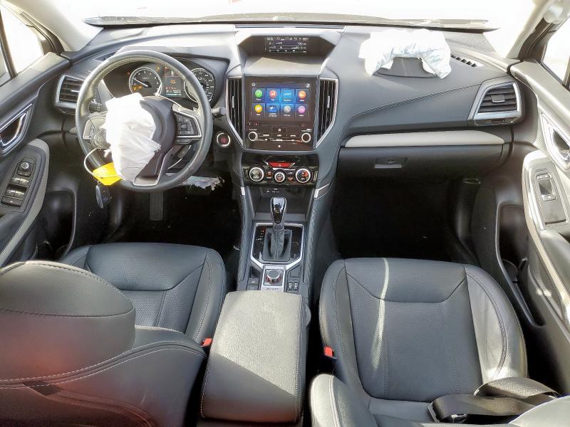  SUBARU FORESTER 2022 Czarny