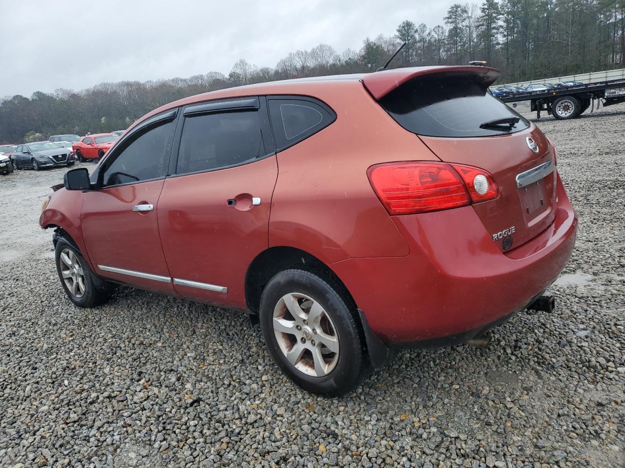 2011 Nissan Rogue - Image 2