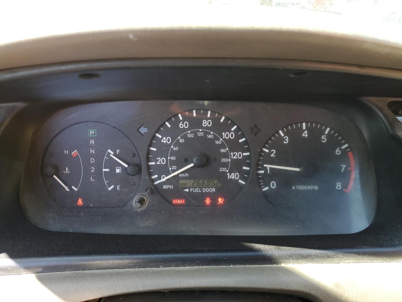 2001 Toyota Camry - Image 9