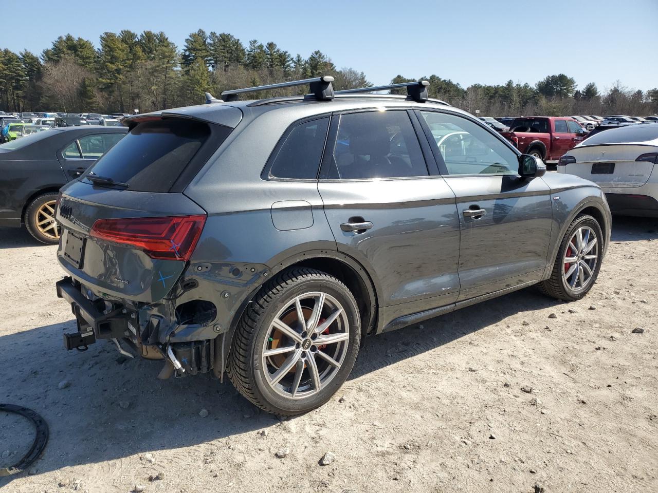 2024 Audi Q5 - Image 3