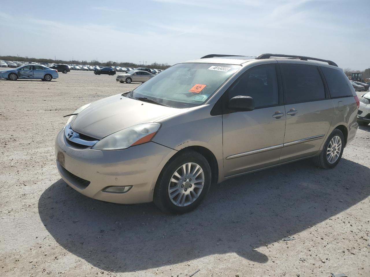 2008 Toyota Sienna - Image 1