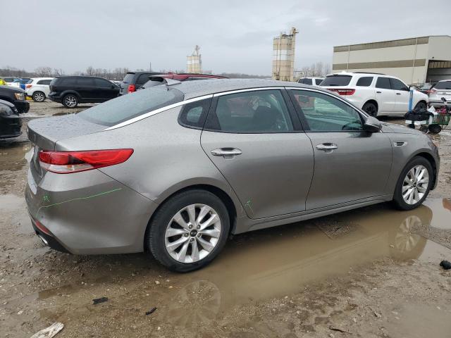 Sedans KIA OPTIMA 2017 Srebrny