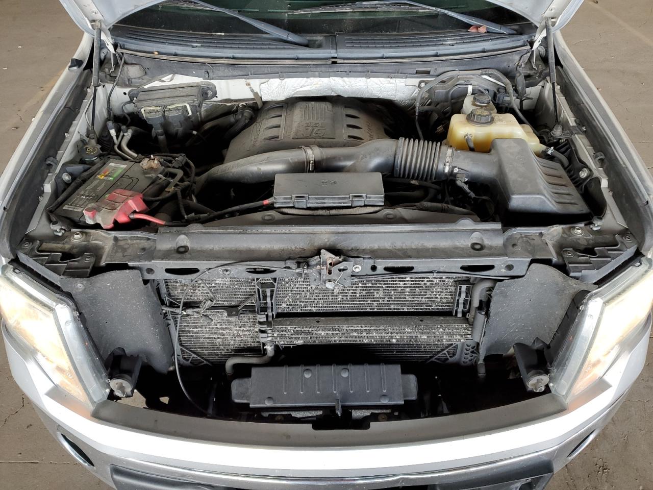 2011 Ford F-150 - Image 12