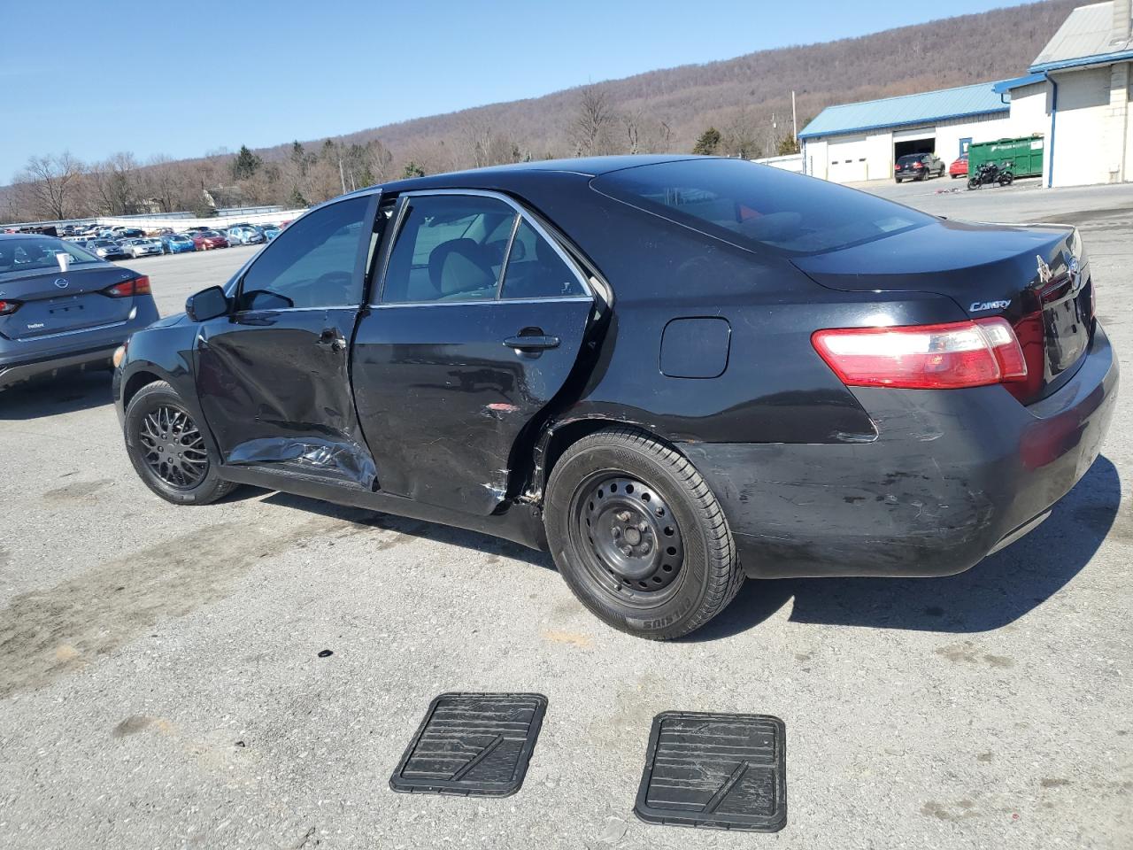 2009 Toyota Camry - Image 2