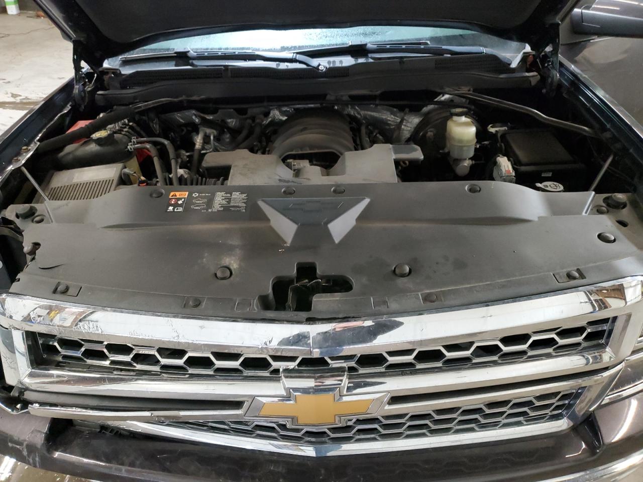 2015 Chevrolet Silverado - Image 11