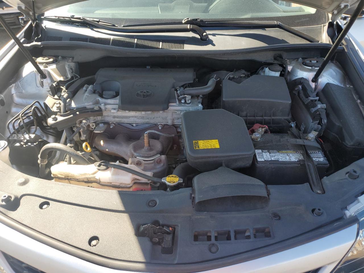 2012 Toyota Camry - Image 12