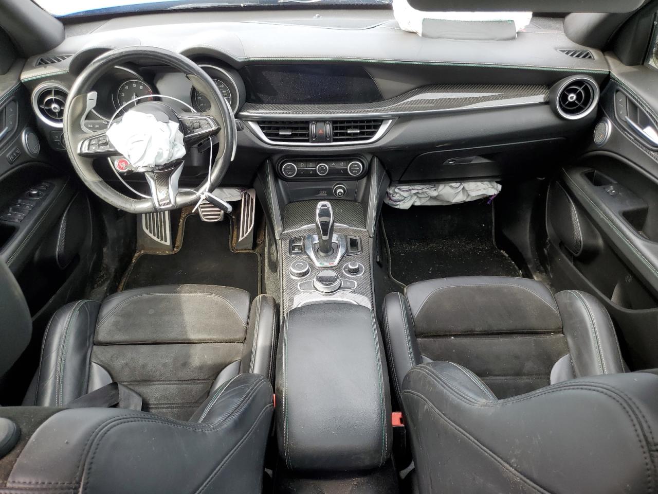 2020 Alfa Romeo Stelvio - Image 8