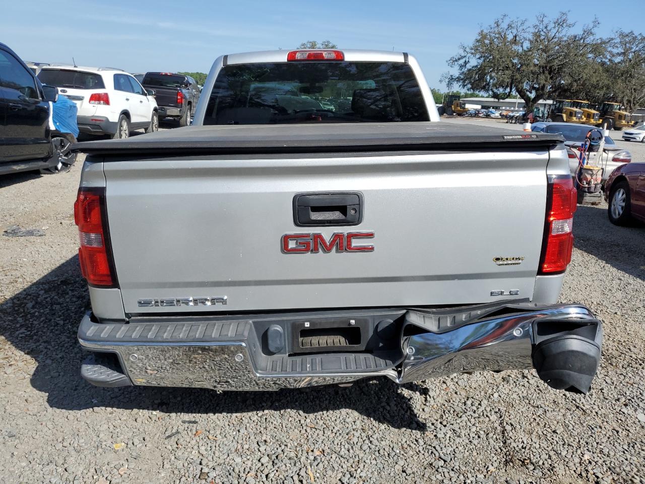 2014 GMC Sierra - Image 6