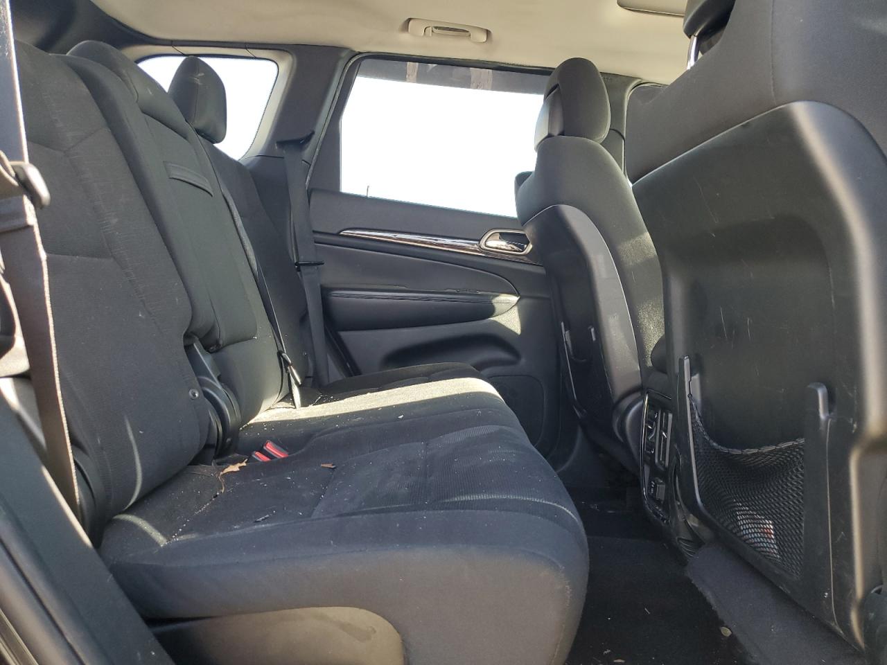 2011 Jeep Grand Cherokee - Image 12