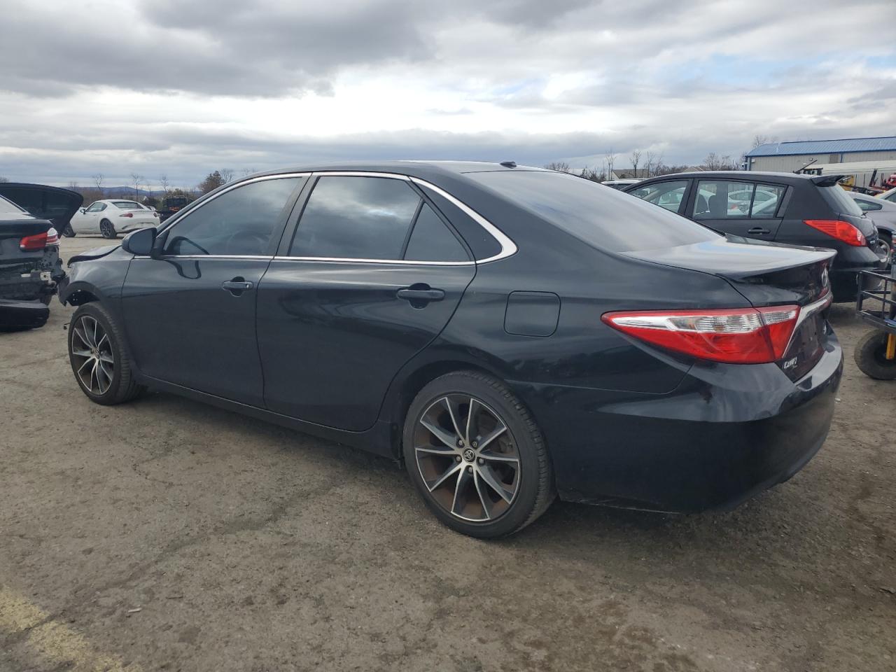2015 Toyota Camry - Image 2