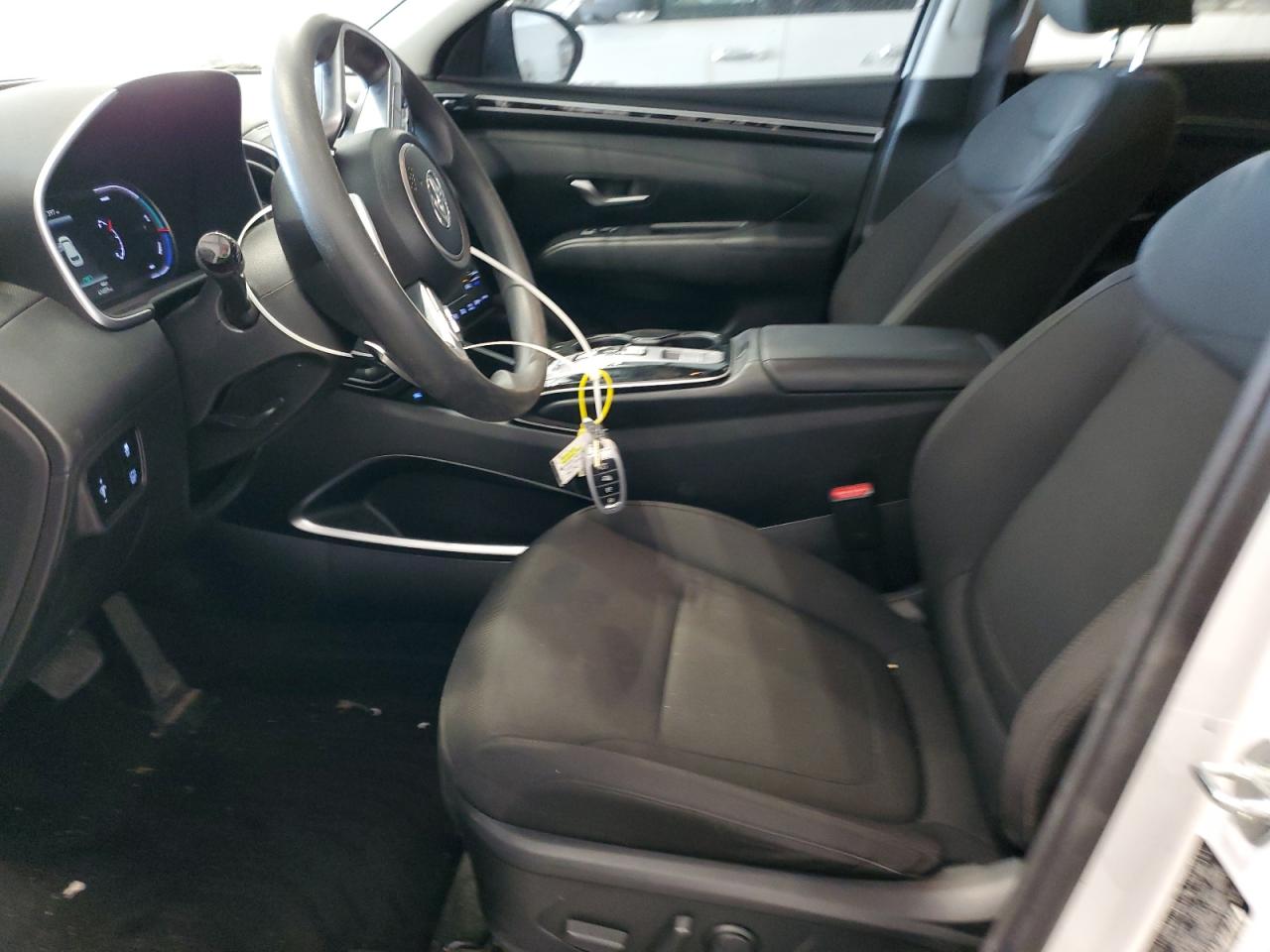 2022 Hyundai Tucson - Image 7
