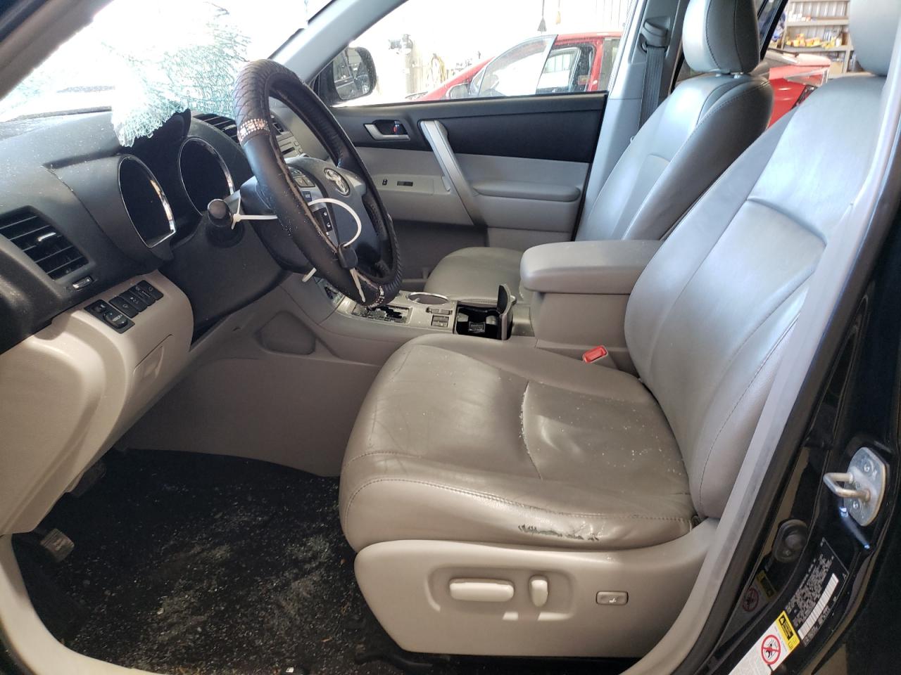 2012 Toyota Highlander - Image 7