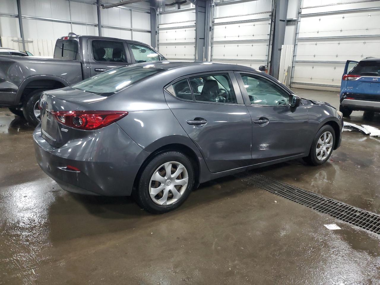 2014 Mazda 3 - Image 3