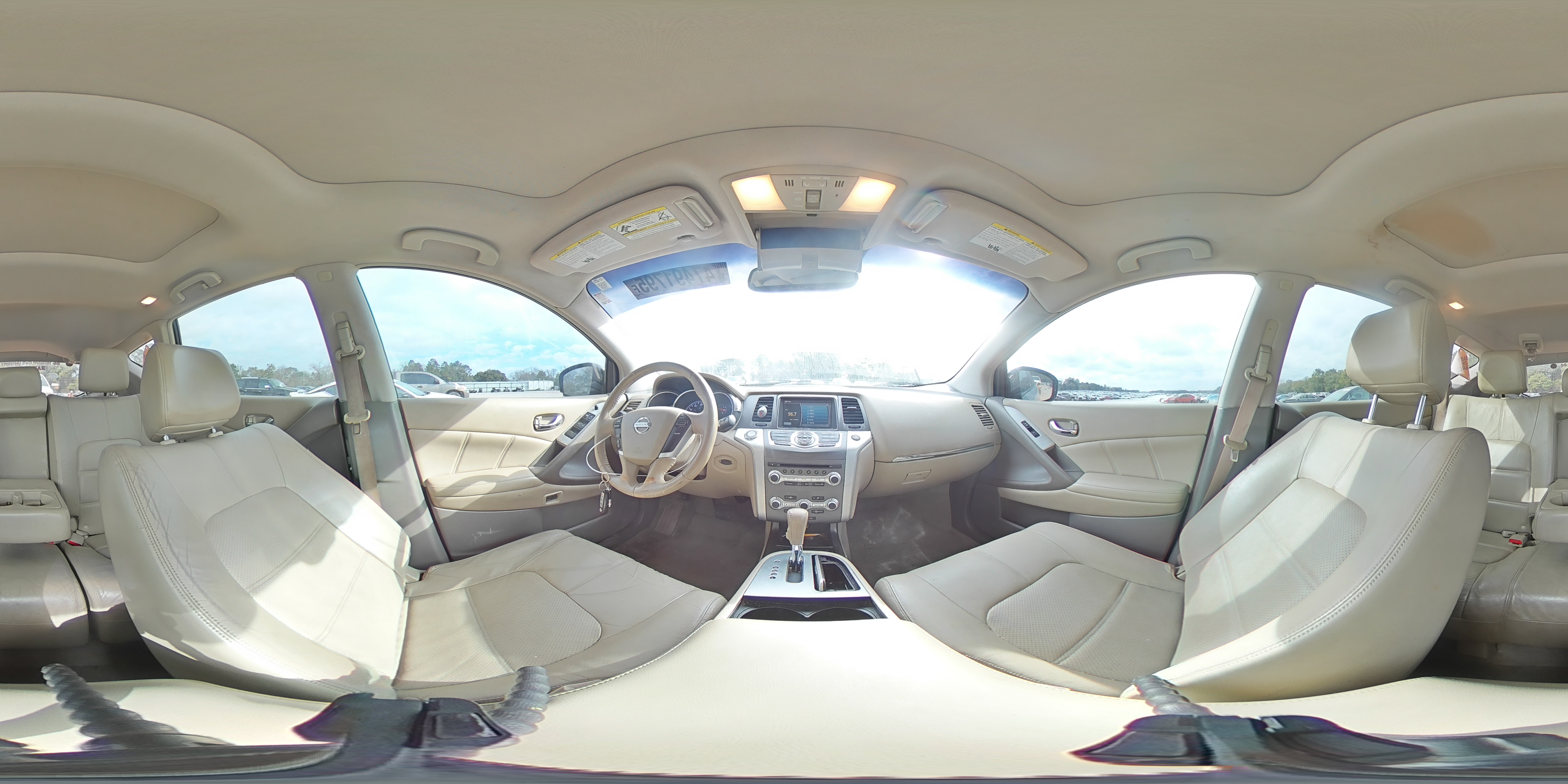 2012 Nissan Murano - Image 13