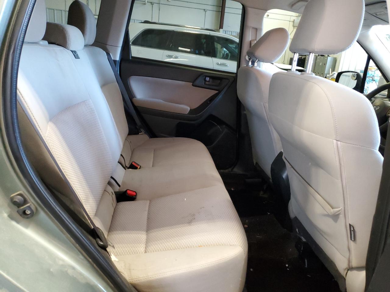 2015 Subaru Forester - Image 11