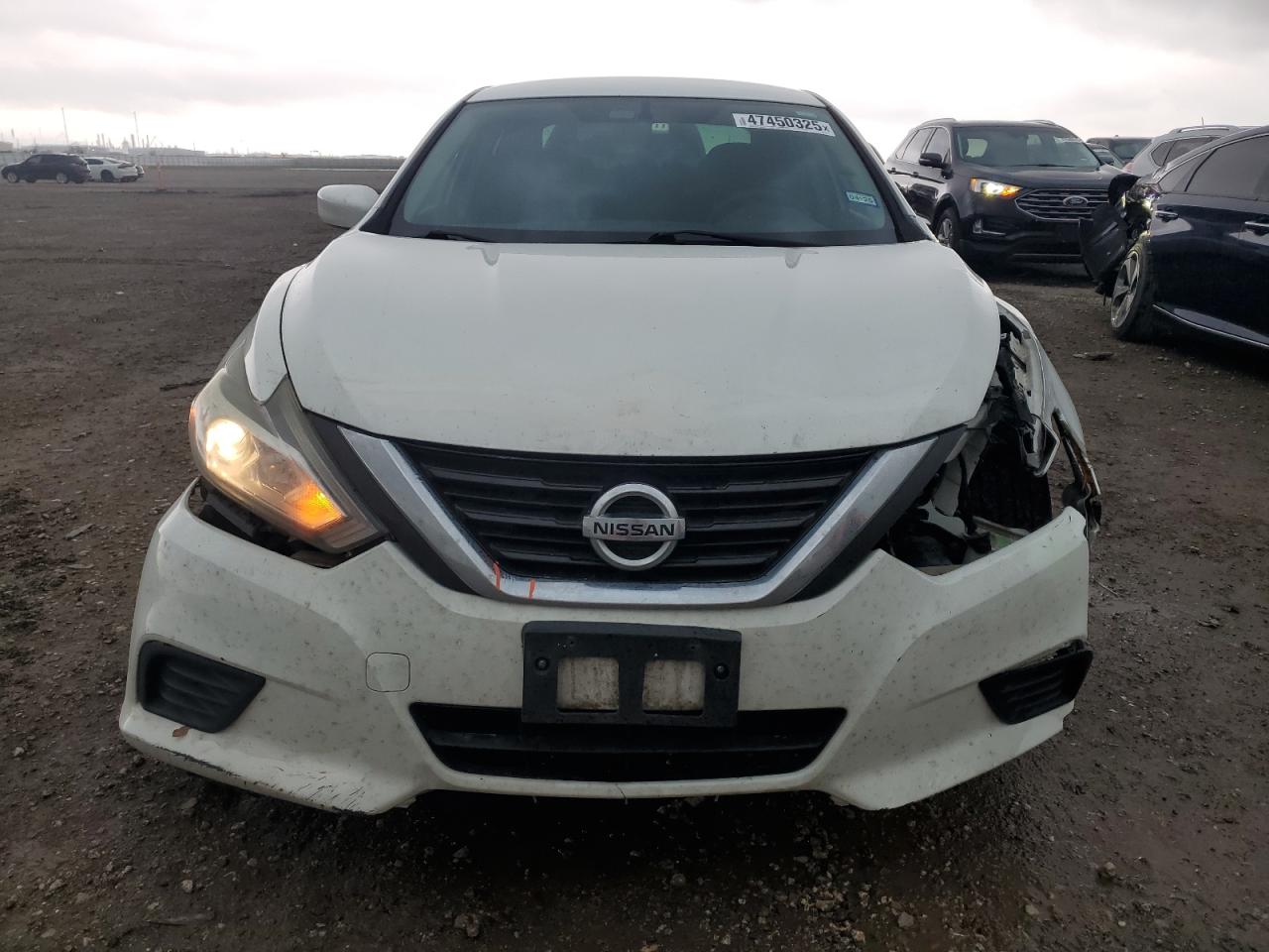 2016 Nissan Altima - Image 5