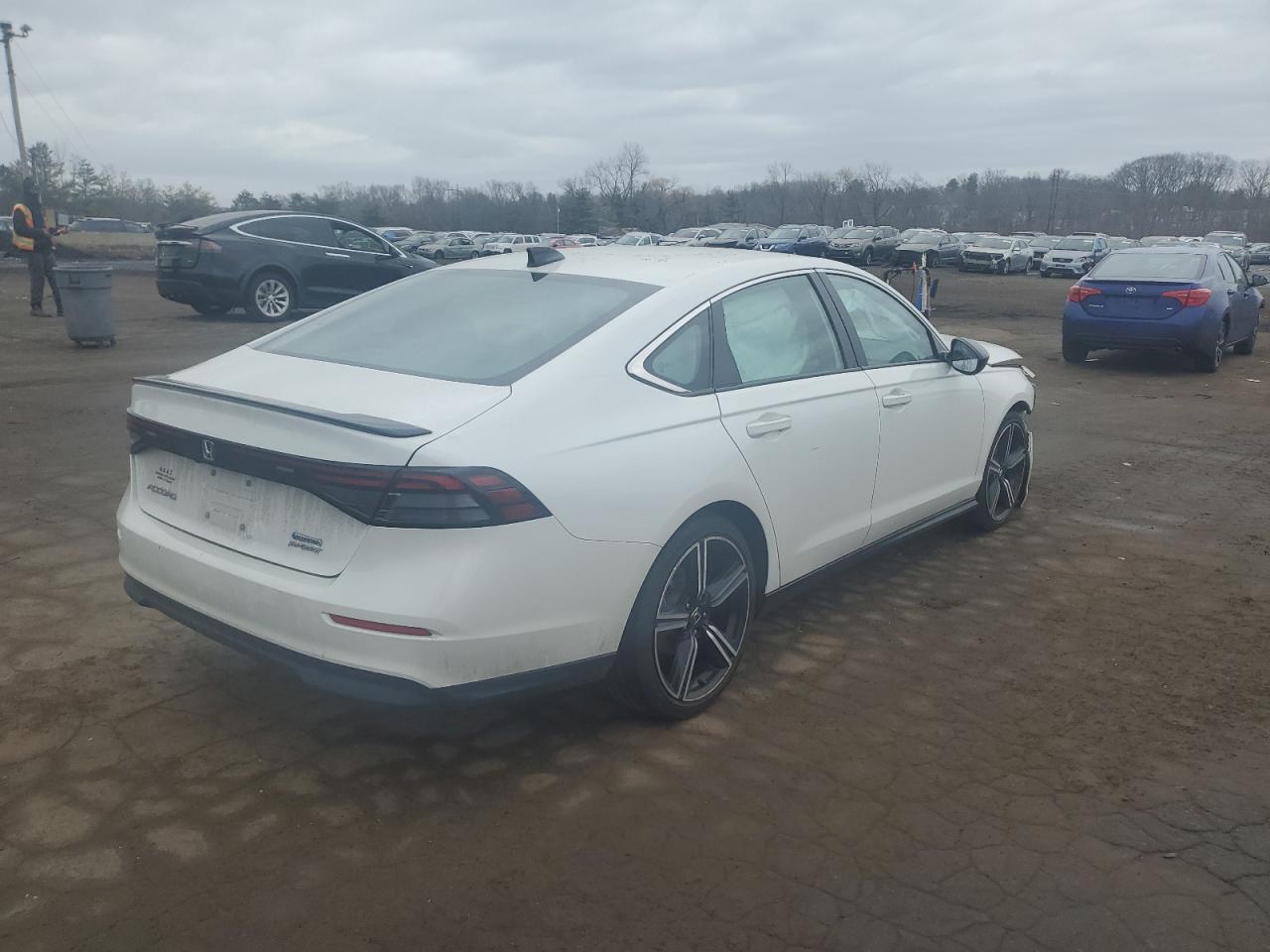 2023 Honda Accord - Image 3