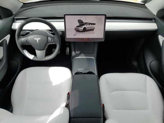  TESLA MODEL Y 2022 Белый