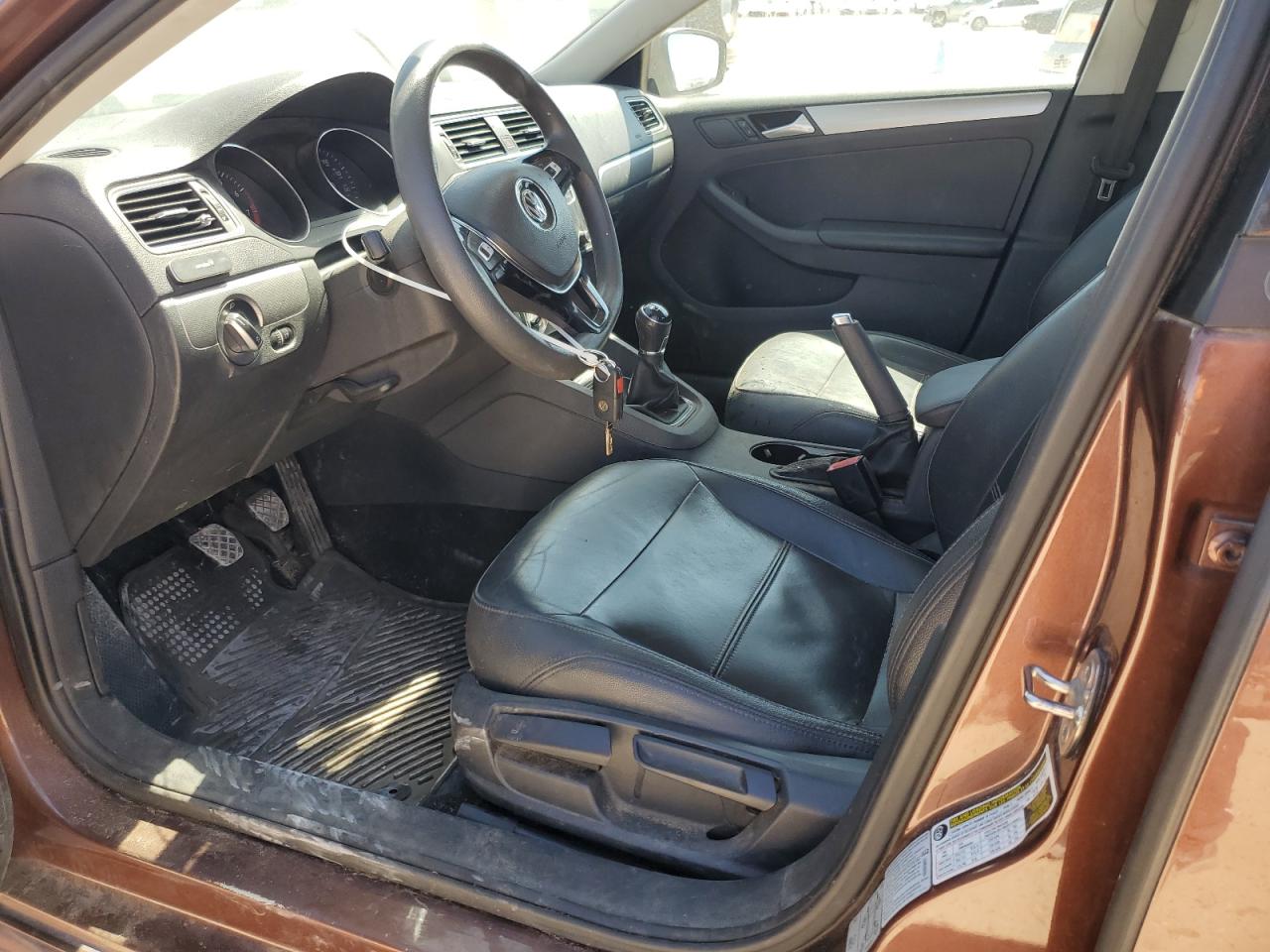 2017 Volkswagen Jetta - Image 7