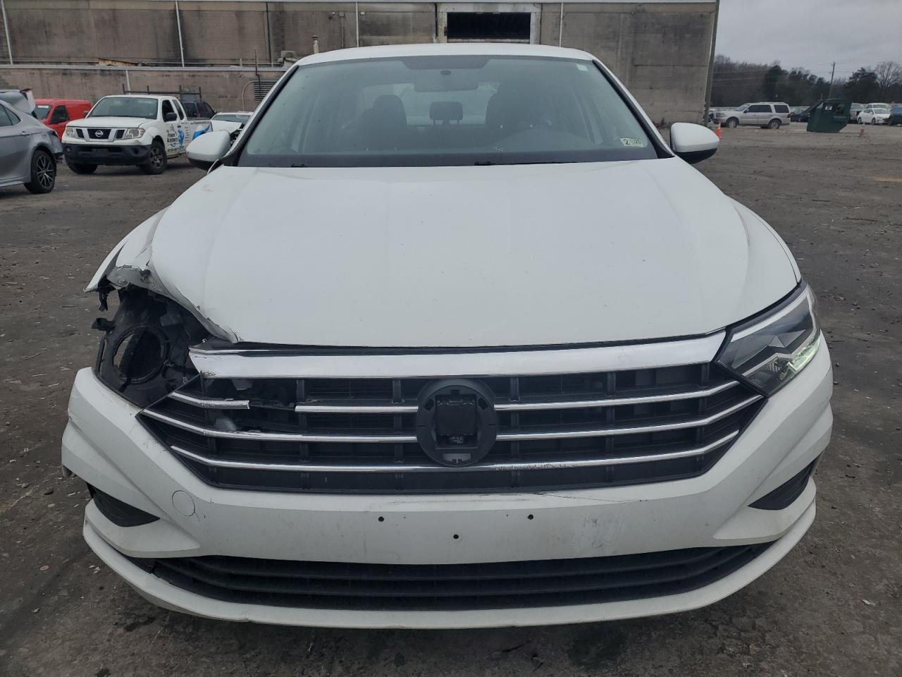 2019 Volkswagen Jetta - Image 5