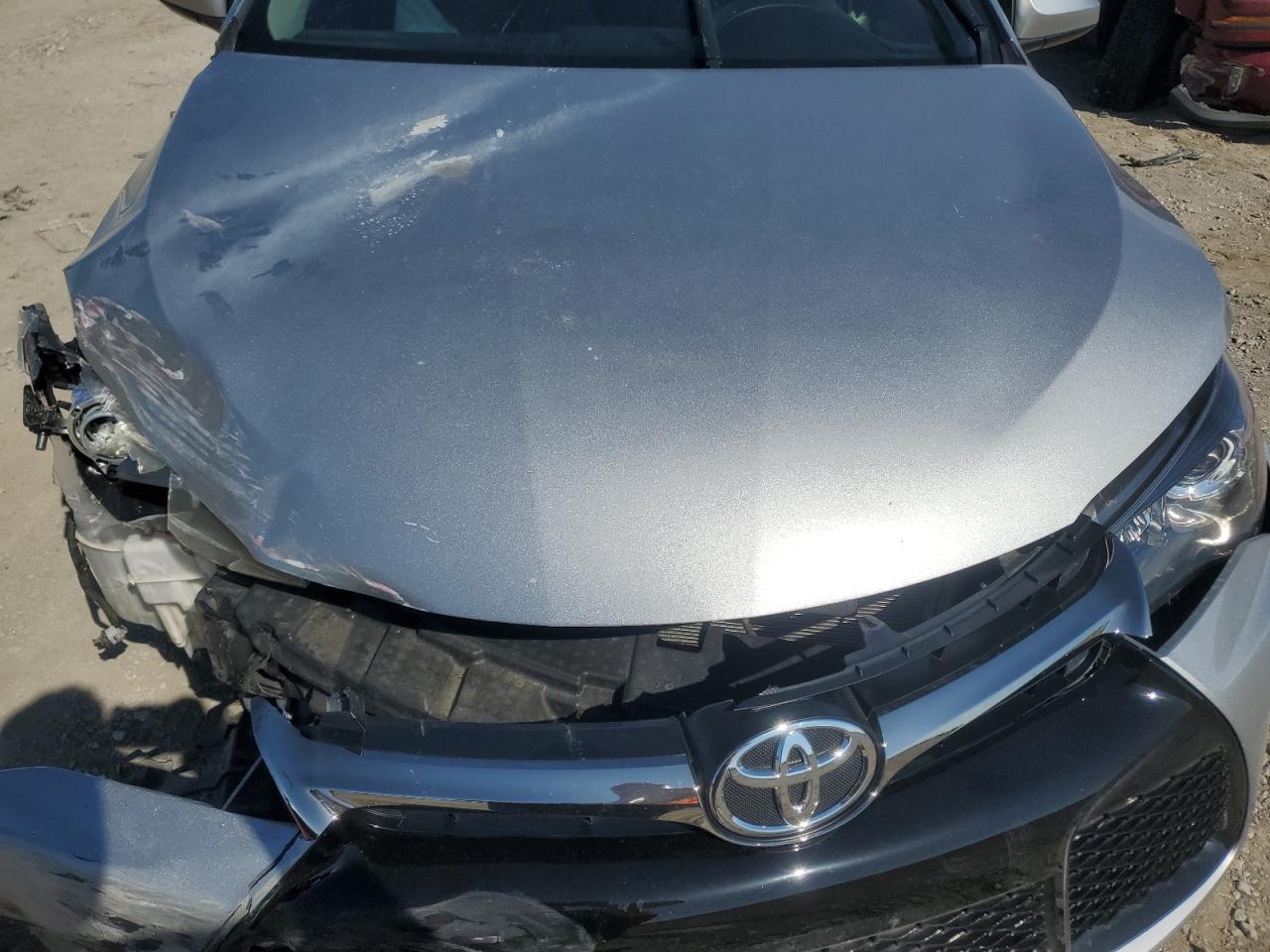 2017 Toyota Camry - Image 11