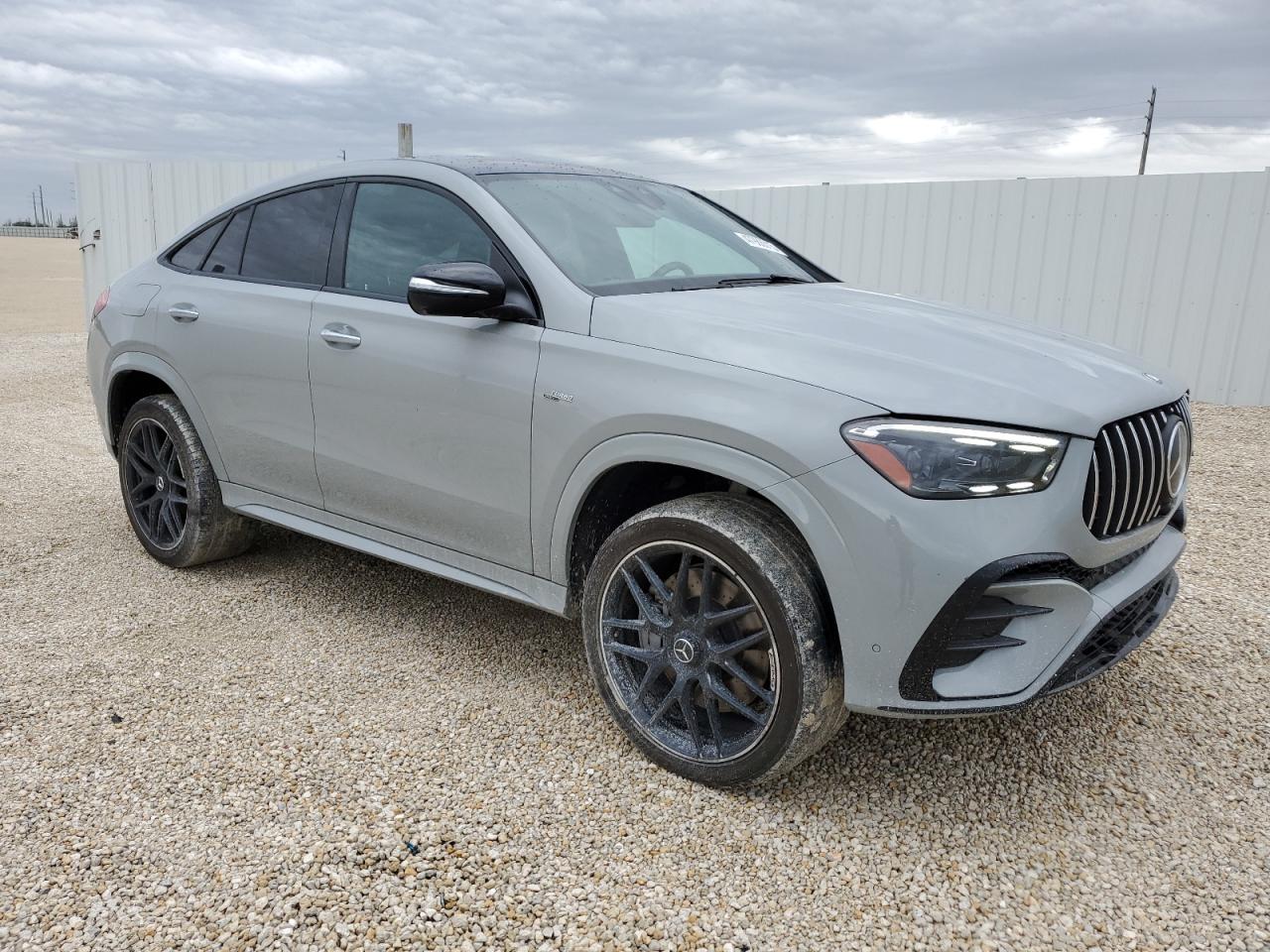 2024 Mercedes-Benz GLE - Image 4