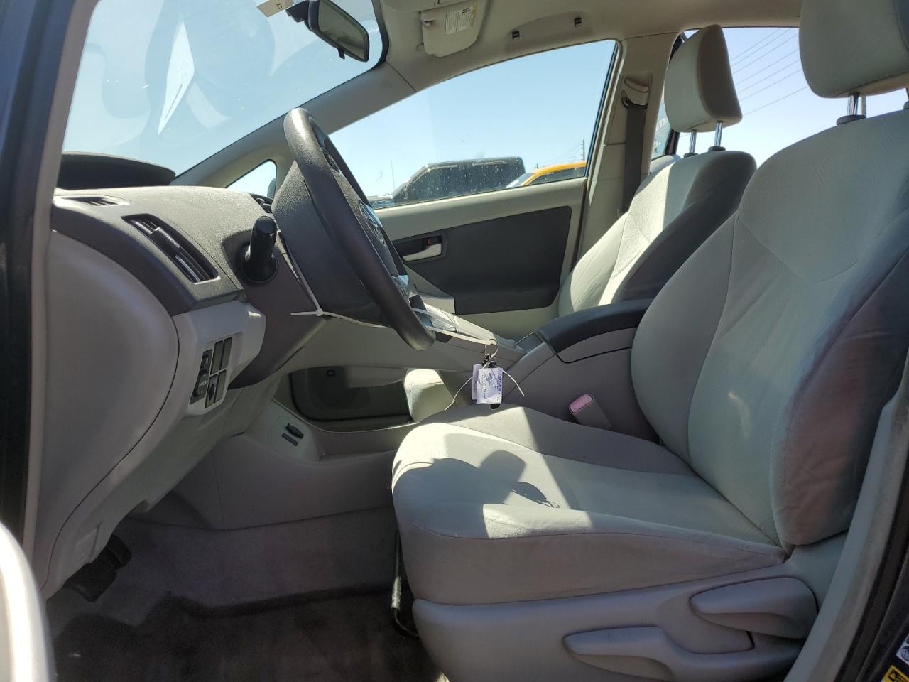 2010 Toyota Prius - Image 7