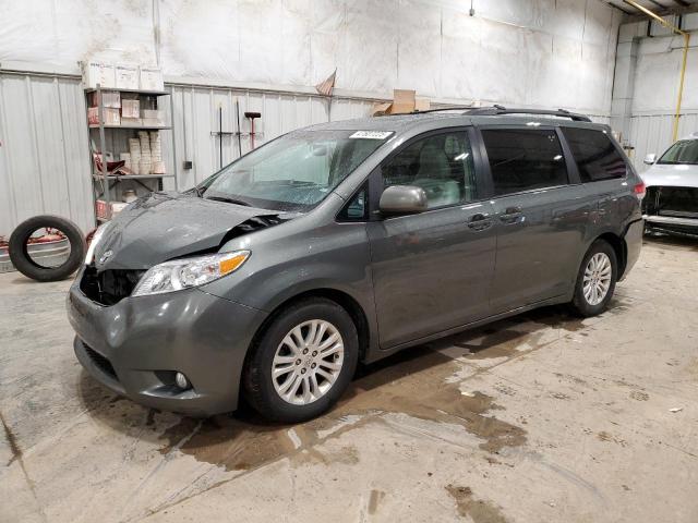 2013 Toyota Sienna Xle