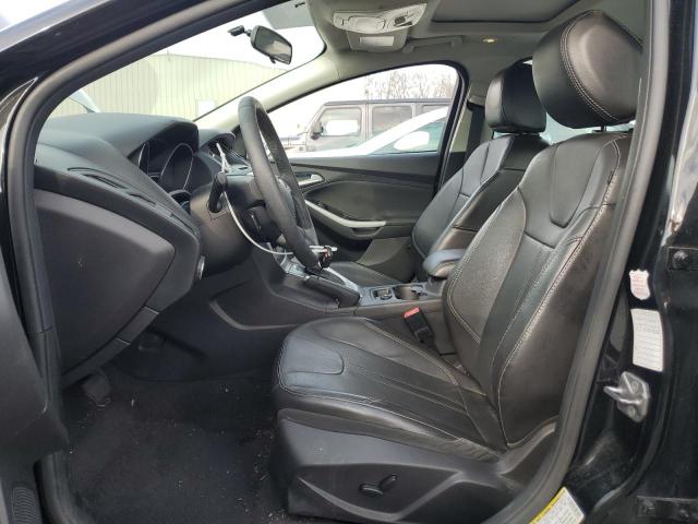 Sedans FORD FOCUS 2014 Czarny