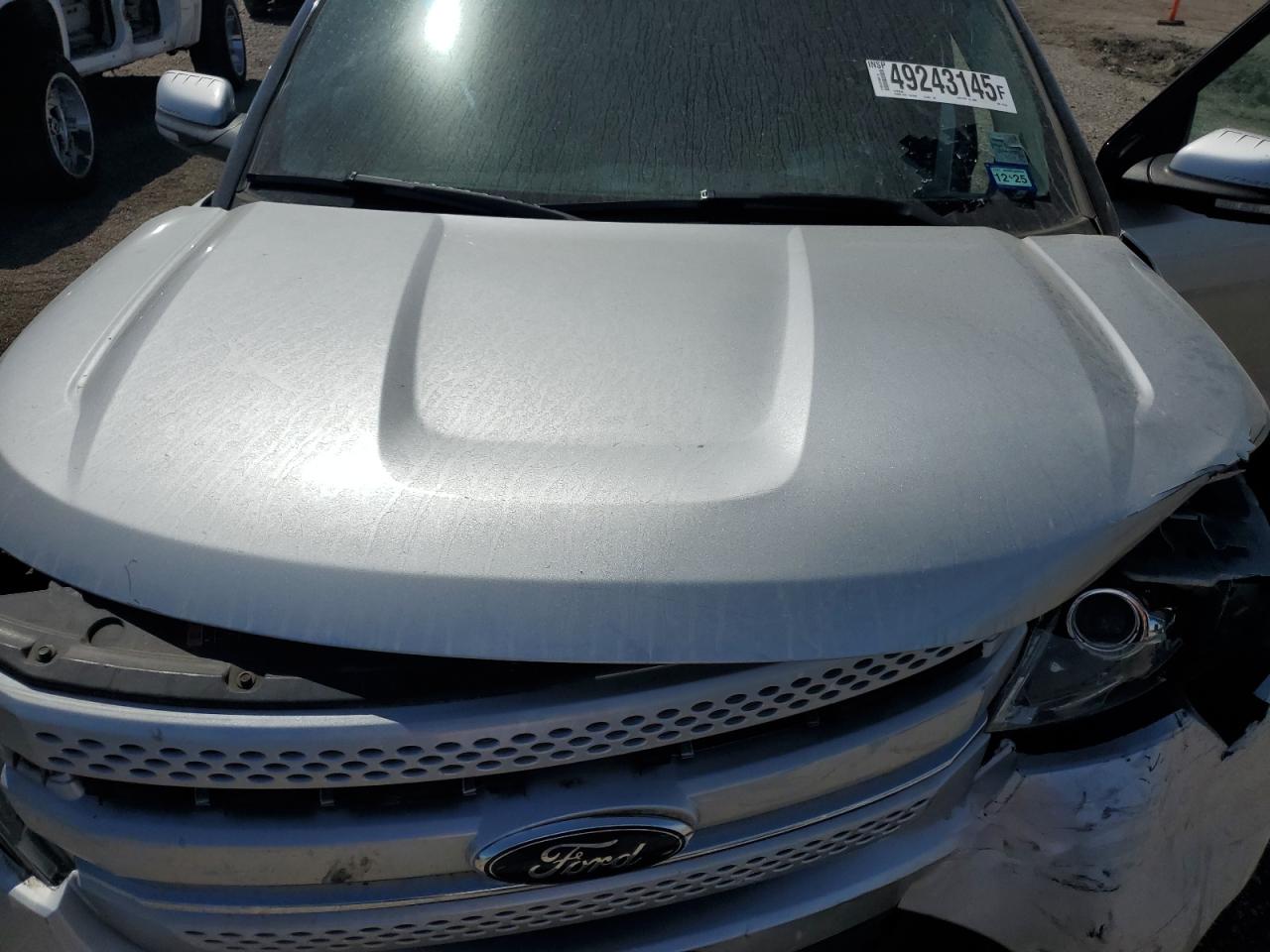 2015 Ford Explorer - Image 11