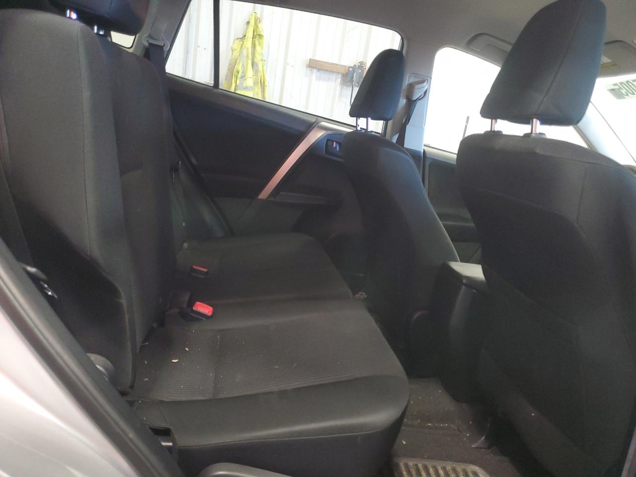 2014 Toyota RAV 4 - Image 11