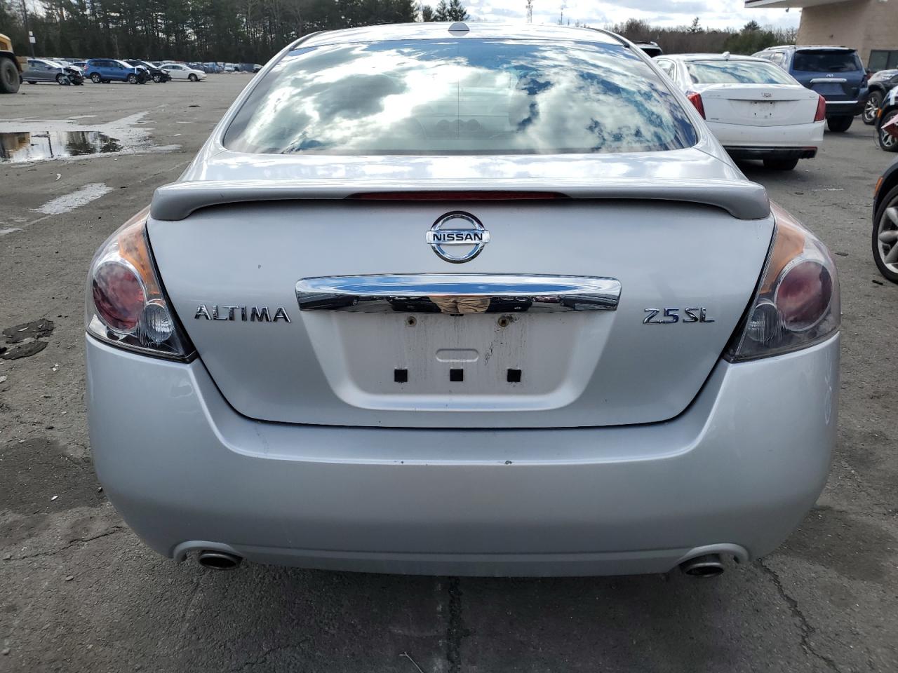 2012 Nissan Altima - Image 6
