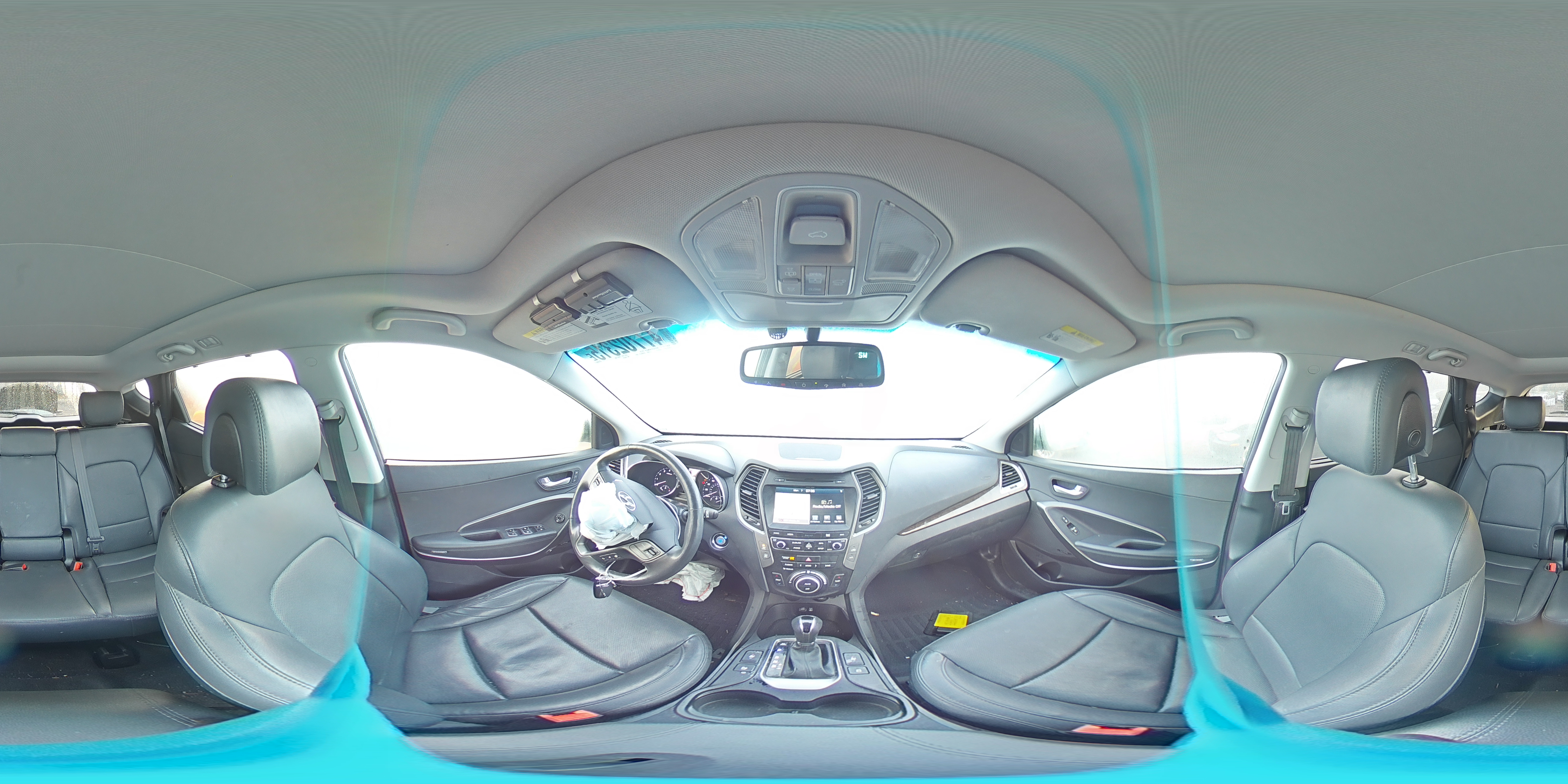 2017 Hyundai Santa Fe - Image 14