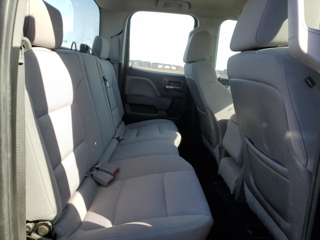 2015 GMC Sierra - Image 10