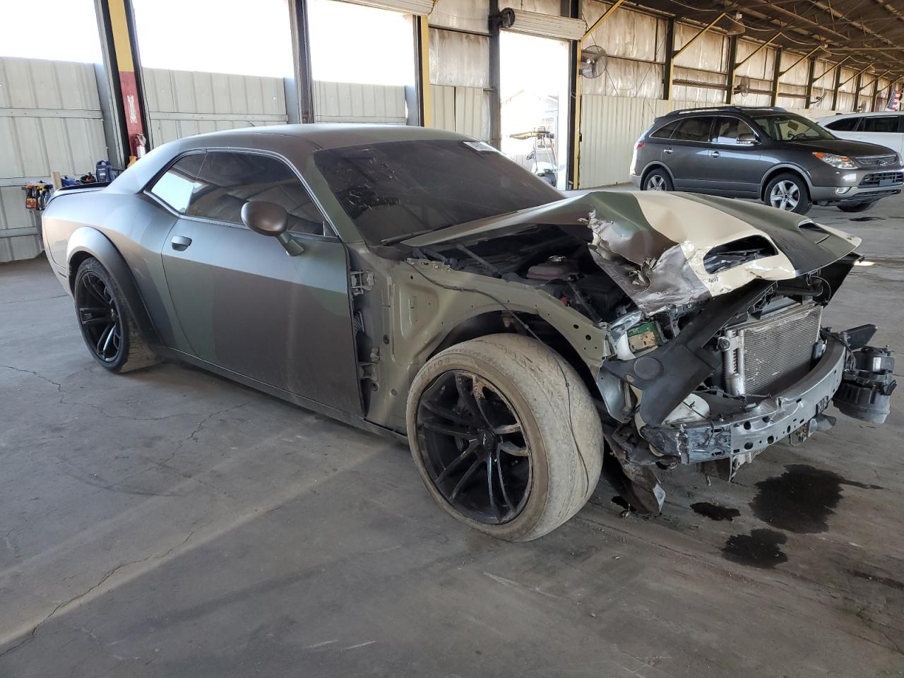 2019 Dodge Challenger - Image 4